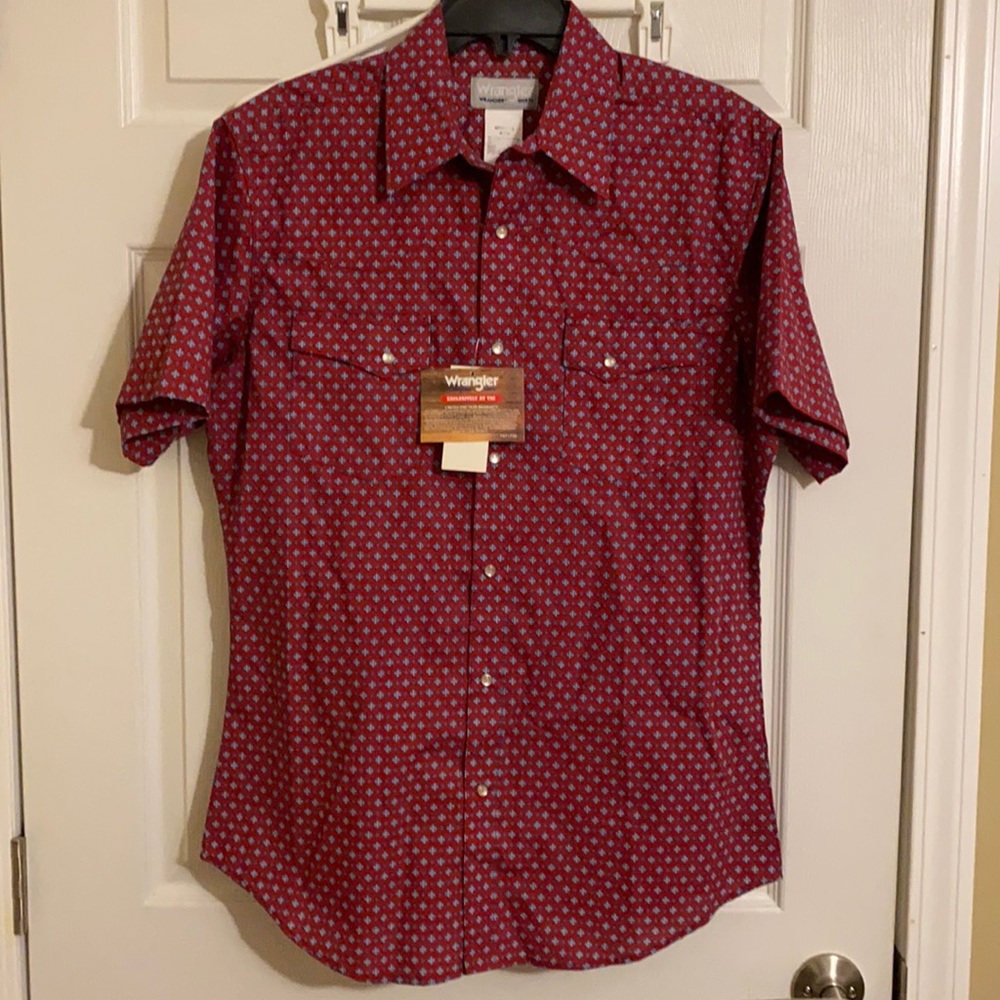 NWT Wrangler Rancher Shirt